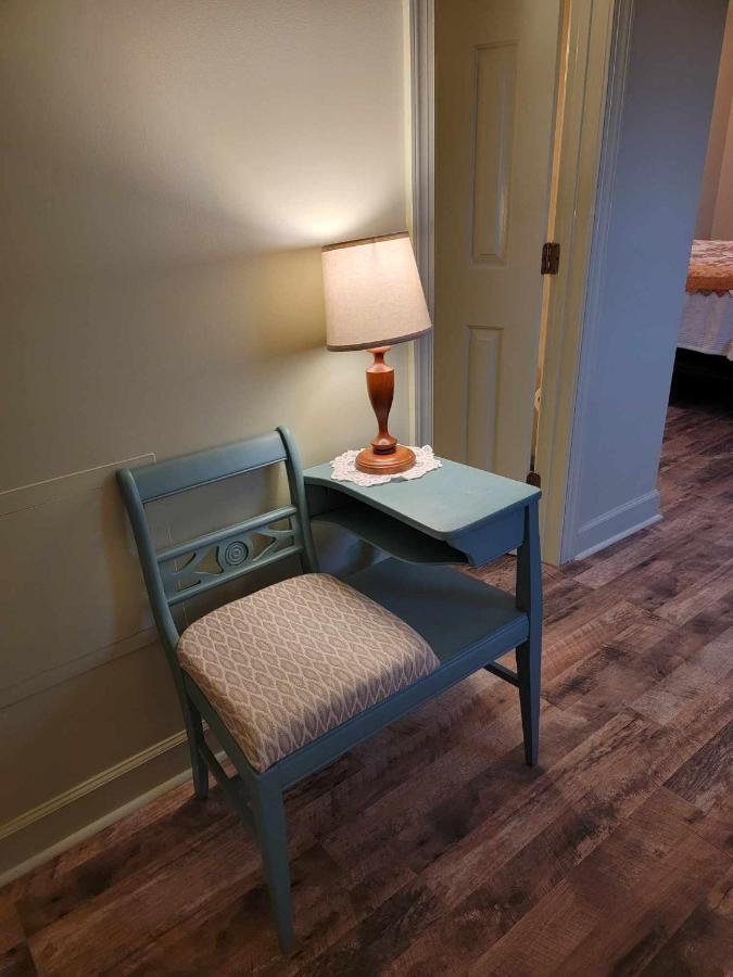 Moonlight Manor Bed & Breakfast Floyd Esterno foto