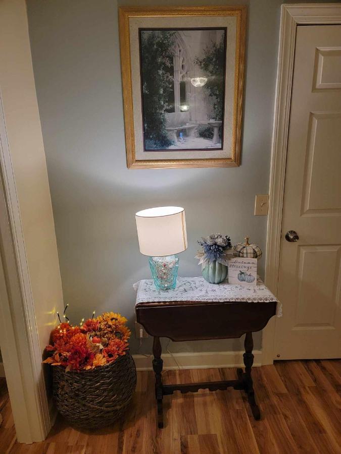 Moonlight Manor Bed & Breakfast Floyd Esterno foto