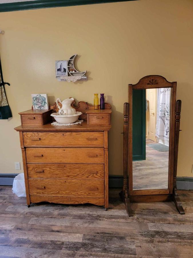 Moonlight Manor Bed & Breakfast Floyd Esterno foto